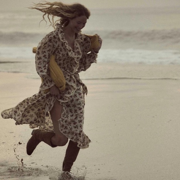 DOEN Nadia Dress in Wildflower Whisper - Picture 2 of 7